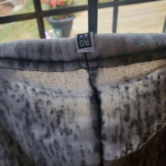 Roxy Colorful Graphic Long Sleeve Sz. M Hoodie - Picture 6 of 10